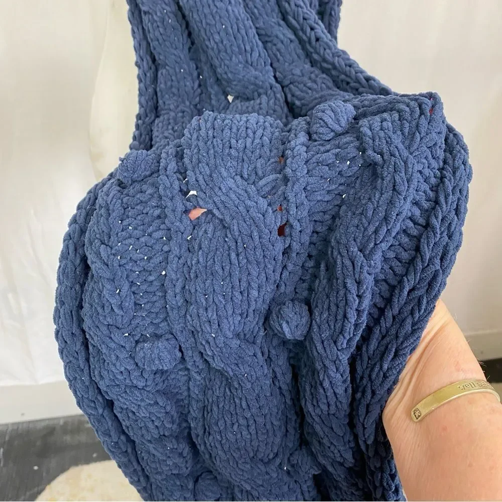 Abercrombie & Fitch navy blue knit Pom Pom balls scarf